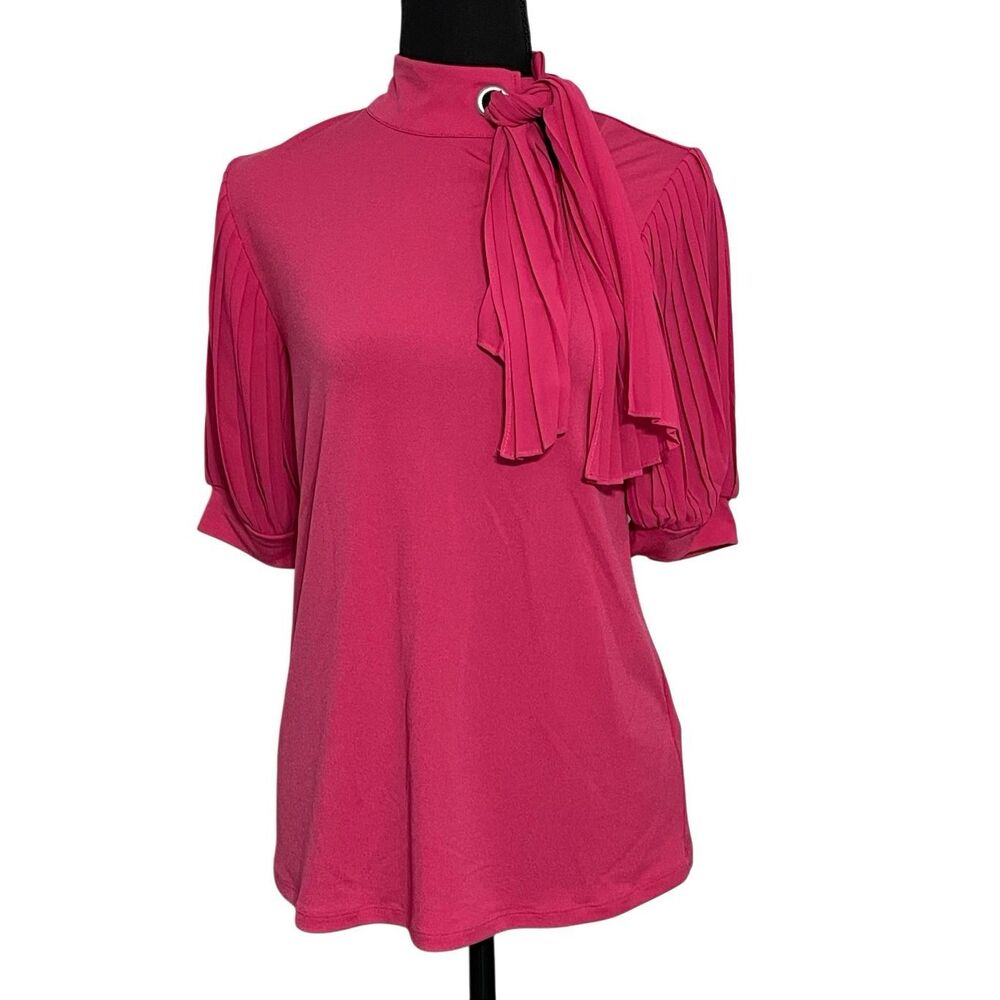 Cable and Gauge Women’s S/S Blouse